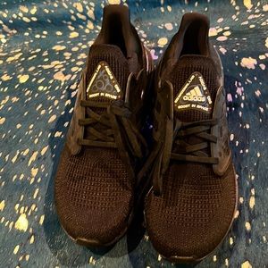 Adidas’s 9.5 new black and purple/blue ultra boost